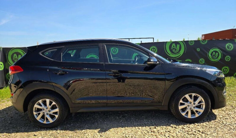 Hyundai Tucson full