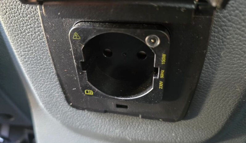 Ford Grand C-MAX full