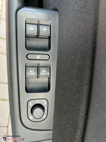 Skoda Superb Combi 2.0 TDI 140KM LIFT KLIMATRONIK GRZANE FOTELE TEMPOMAT BEZWYPADKOWA GWARANCJA full