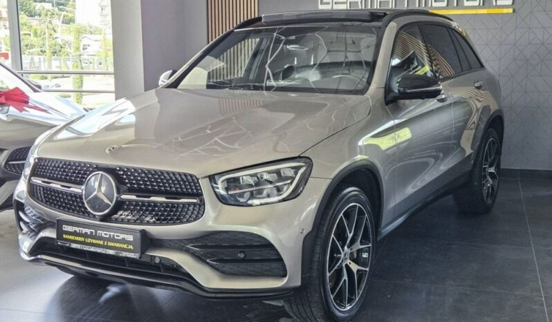 Mercedes-Benz GLC 300e AMG 4MATIC full