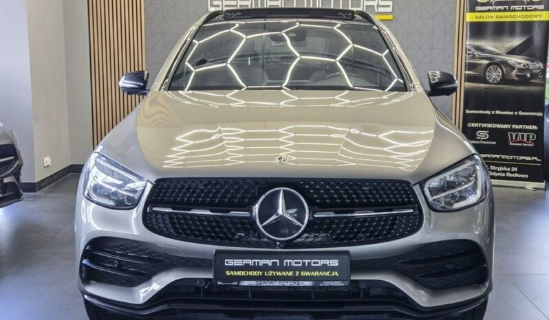 Mercedes-Benz GLC 300e AMG 4MATIC full