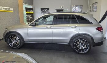 Mercedes-Benz GLC 300e AMG 4MATIC full