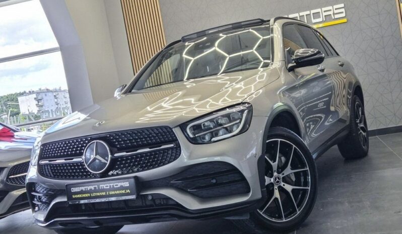 Mercedes-Benz GLC 300e AMG 4MATIC full