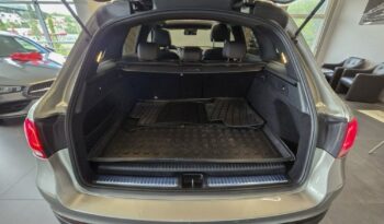 Mercedes-Benz GLC 300e AMG 4MATIC full