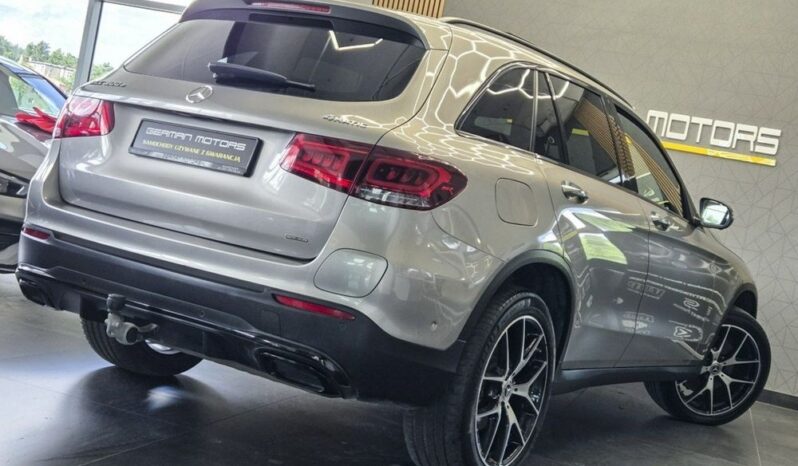 Mercedes-Benz GLC 300e AMG 4MATIC full