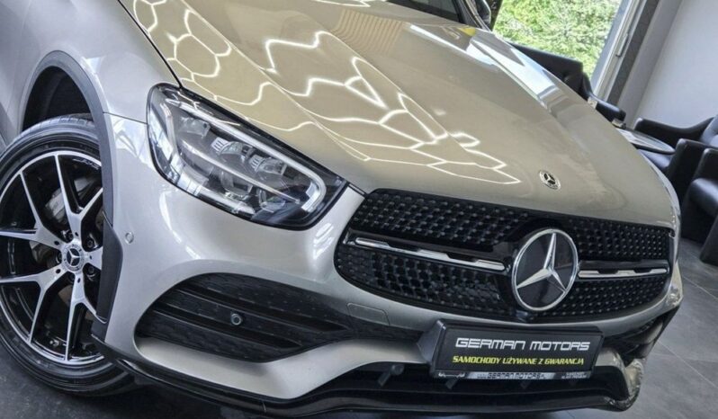 Mercedes-Benz GLC 300e AMG 4MATIC full
