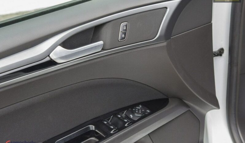 Ford Mondeo 1.5 EcoBoost ST-Line X full