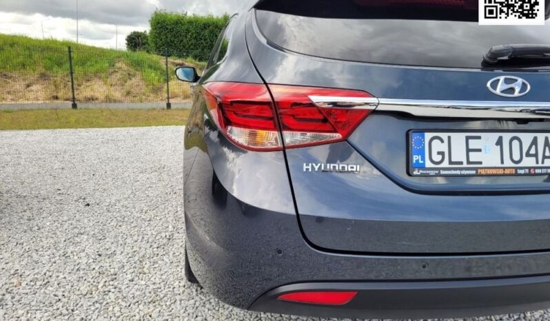 Hyundai i40 Kombi blue 1.7 CRDi Premium full
