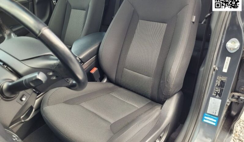 Hyundai i40 Kombi blue 1.7 CRDi Premium full