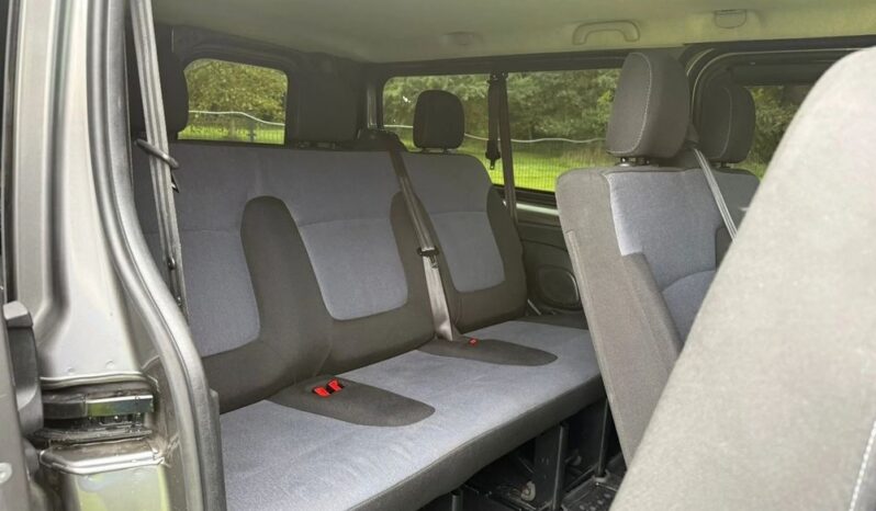 Opel Vivaro full