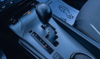 Toyota Avensis 1.8 Premium MS full