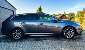 Toyota Avensis 1.8 Premium MS full