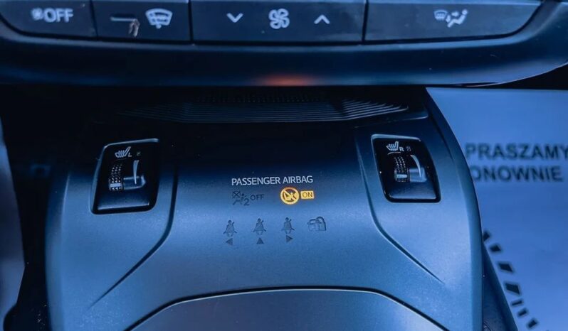 Toyota Avensis 1.8 Premium MS full