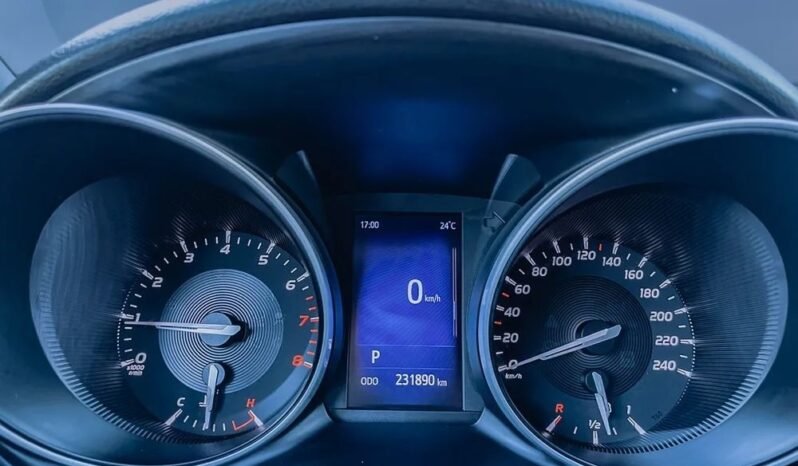 Toyota Avensis 1.8 Premium MS full