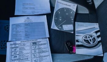 Toyota Avensis 1.8 Premium MS full