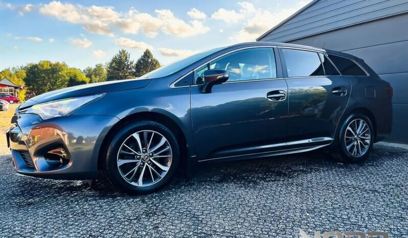 Toyota Avensis 1.8 Premium MS full