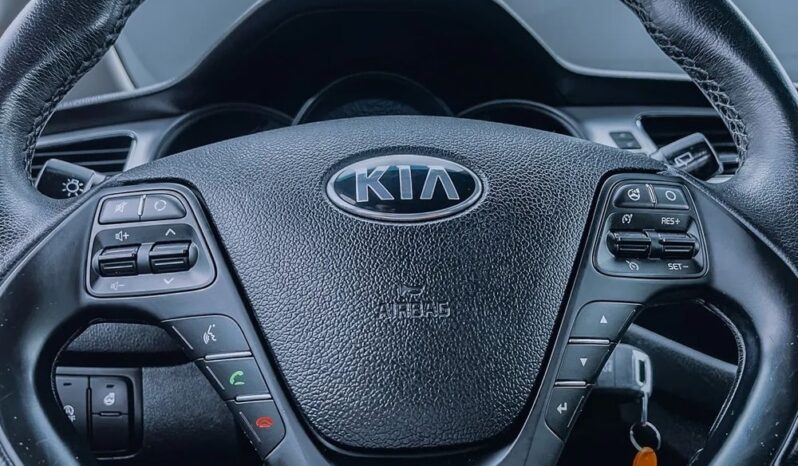 Kia Ceed Cee’d 1.6 GDI L full