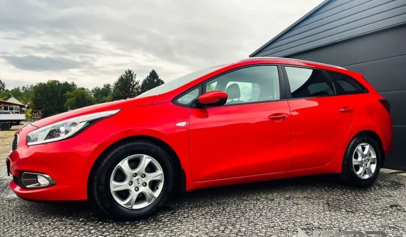 Kia Ceed Cee’d 1.6 GDI L full