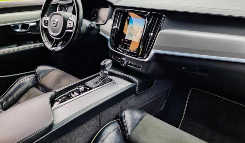 Volvo V90 D4 AWD R-Design full
