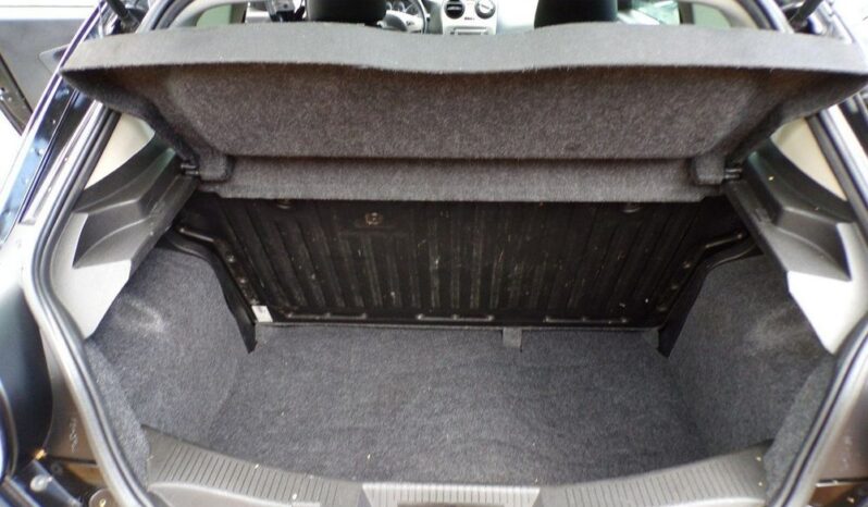 Alfa Romeo Mito full