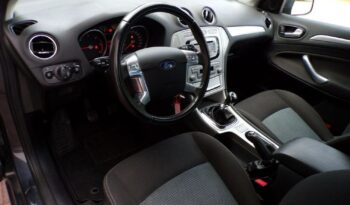 Ford Mondeo full