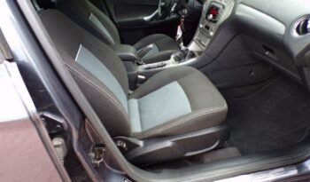 Ford Mondeo full