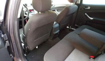 Ford Mondeo full