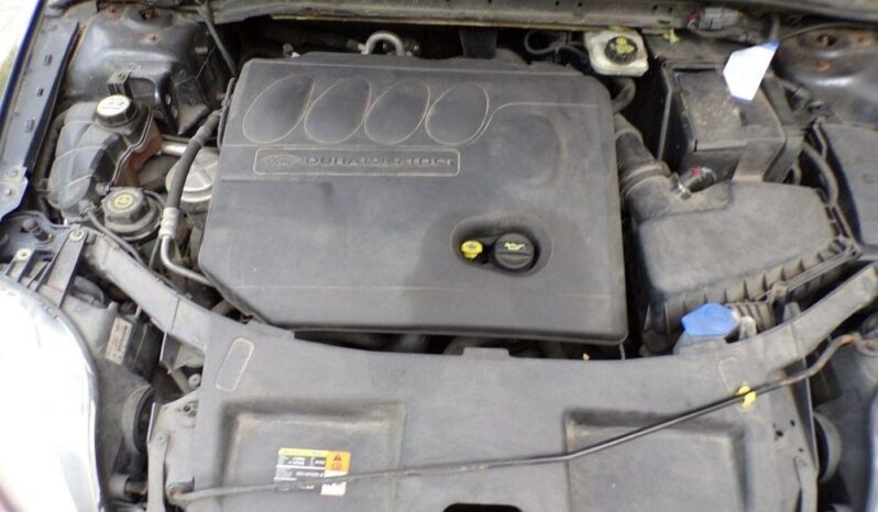 Ford Mondeo full
