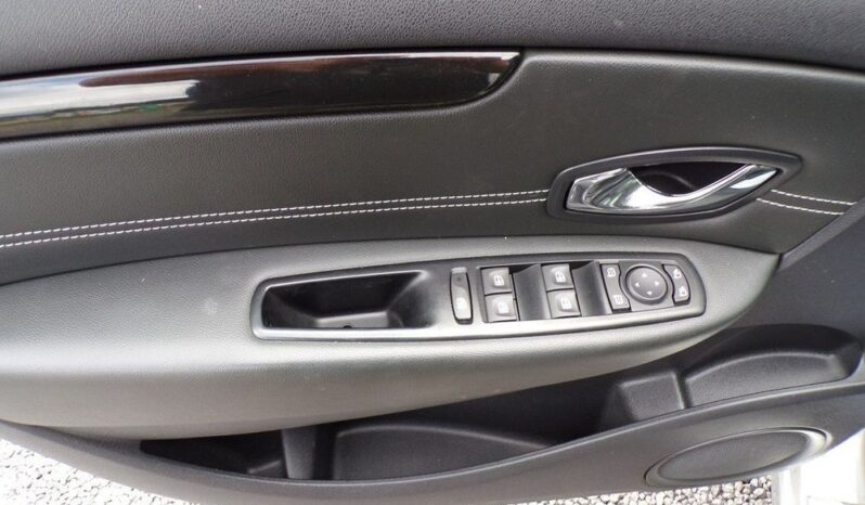 Renault Grand Scenic full