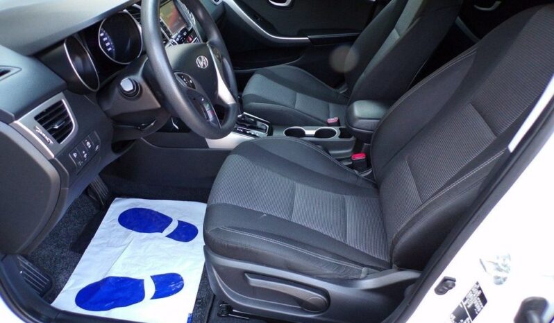 Hyundai i30 full