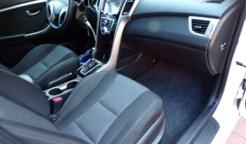 Hyundai i30 full
