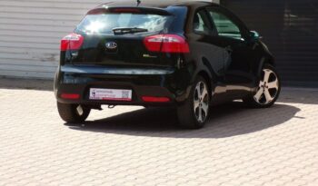 Kia Rio full