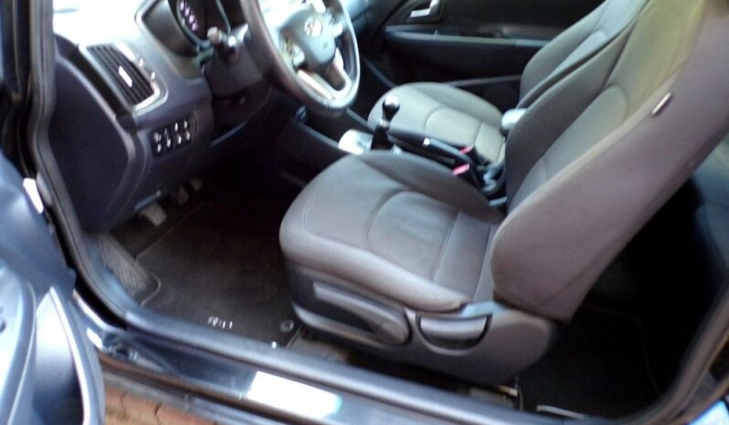 Kia Rio full