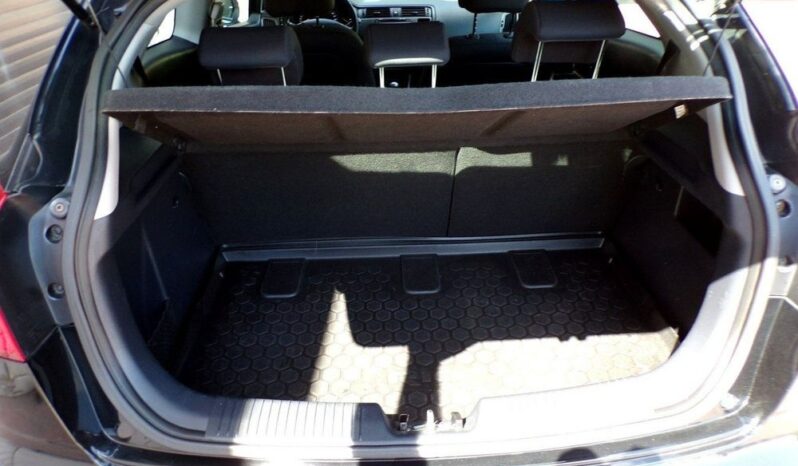Kia Rio full