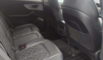 Audi Q8 full