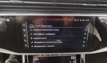 Audi Q8 full