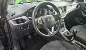 Opel Astra full