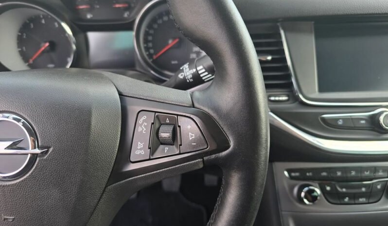 Opel Astra full