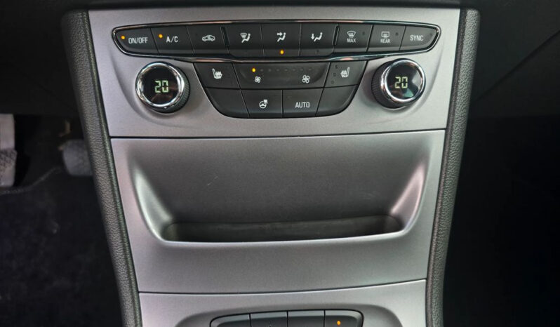 Opel Astra full