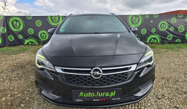 Opel Astra full