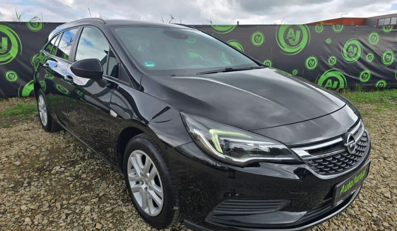 Opel Astra full