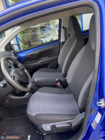 Peugeot 108 full