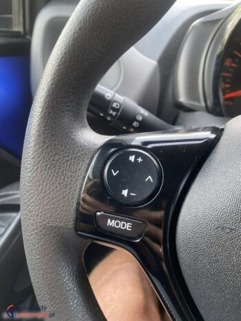 Peugeot 108 full