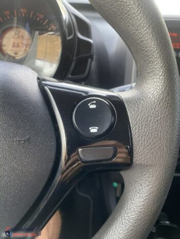 Peugeot 108 full