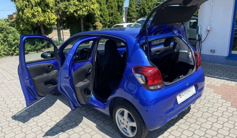 Peugeot 108 full