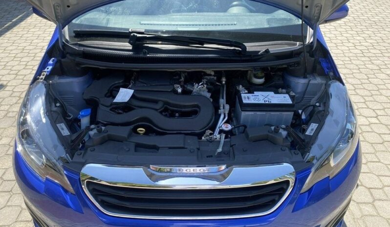 Peugeot 108 full