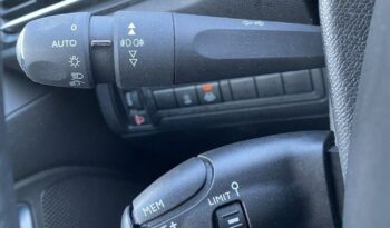 Peugeot 308 full