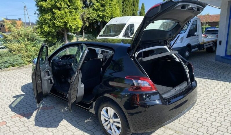 Peugeot 308 full