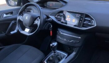 Peugeot 308 full