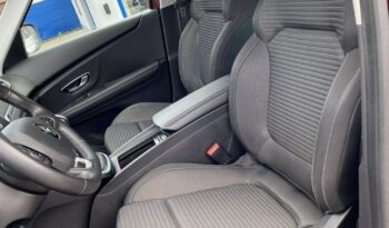 Renault Grand Scenic full